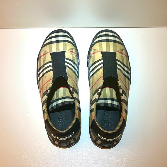 Final Markdown! Closing End Like New BURBERRY Classic Checked Sneakers Size 41 - Picture 3 of 7